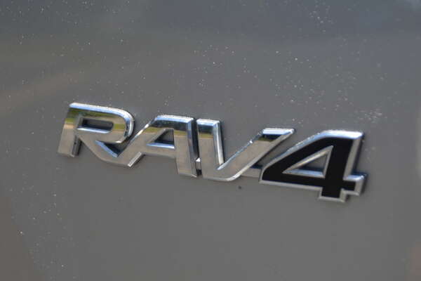 2017 Toyota RAV4 GX 2WD ZSA42R