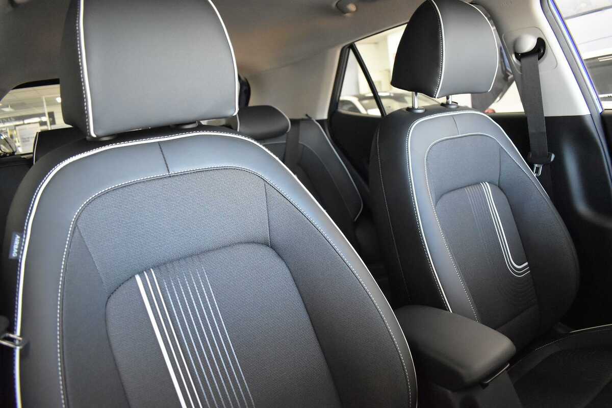 2023 Hyundai Venue Elite QX.V5