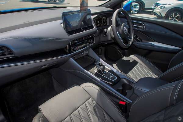 2023 Nissan QASHQAI Ti J12