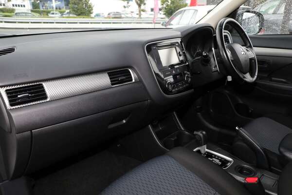 2012 Mitsubishi Outlander LS ZJ