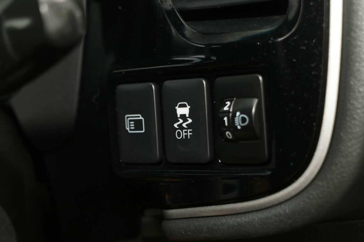 2012 Mitsubishi Outlander LS ZJ
