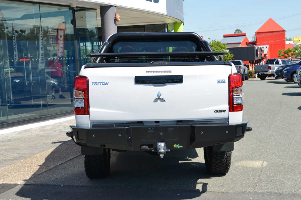 2020 Mitsubishi Triton GSR MR 4X4