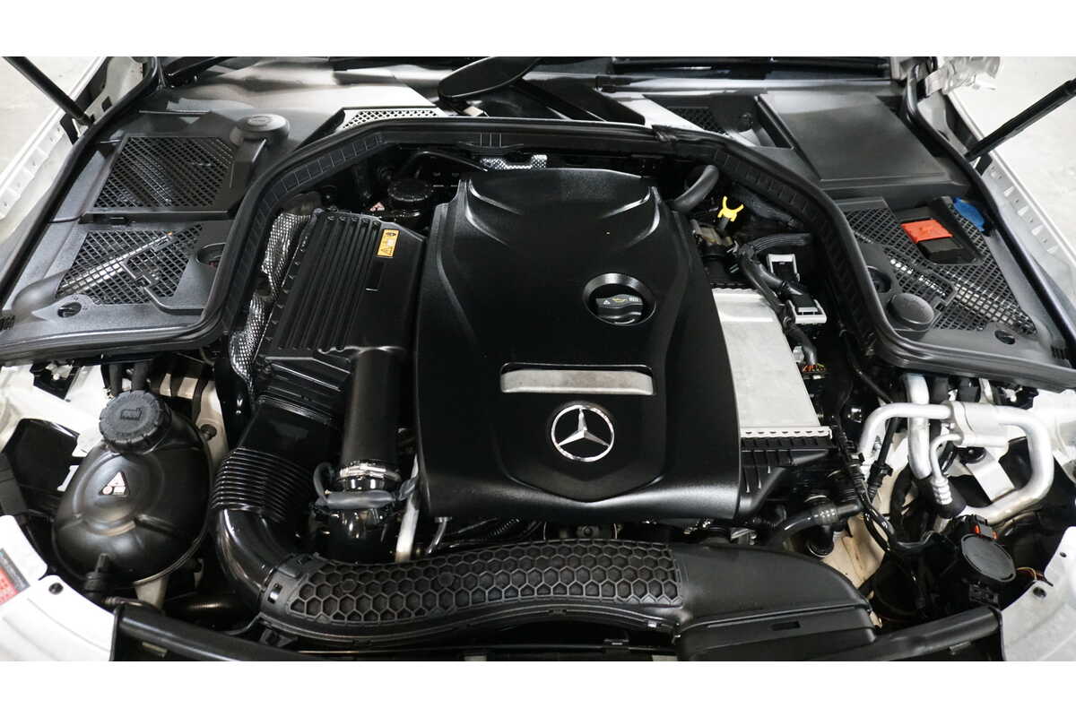 2015 Mercedes Benz C-Class C250 7G-Tronic + W205 806MY
