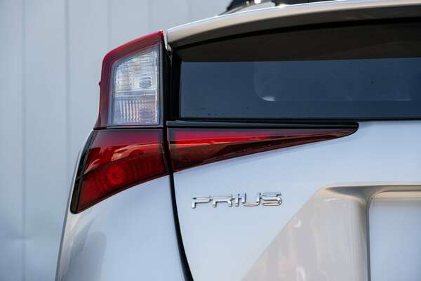 2019 Toyota Prius i-Tech ZVW50R