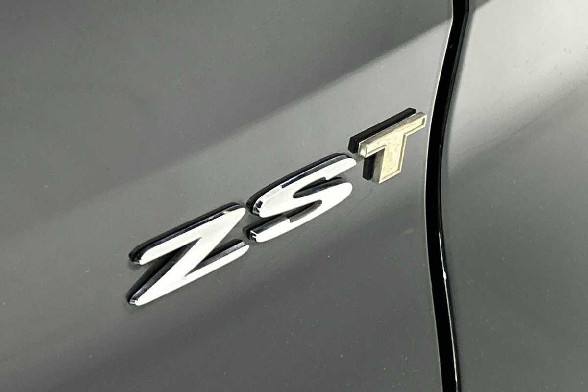 2023 MG ZST Excite