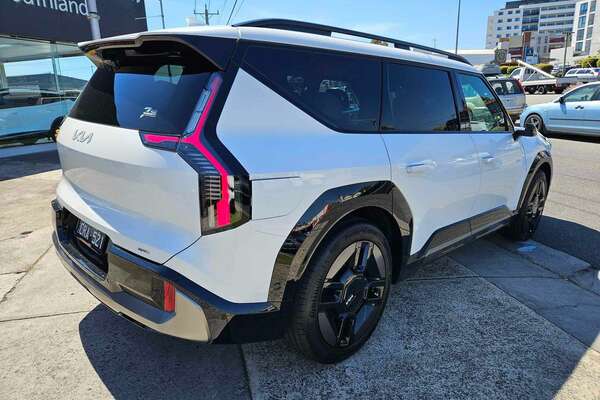 2023 Kia EV9 GT-Line MV