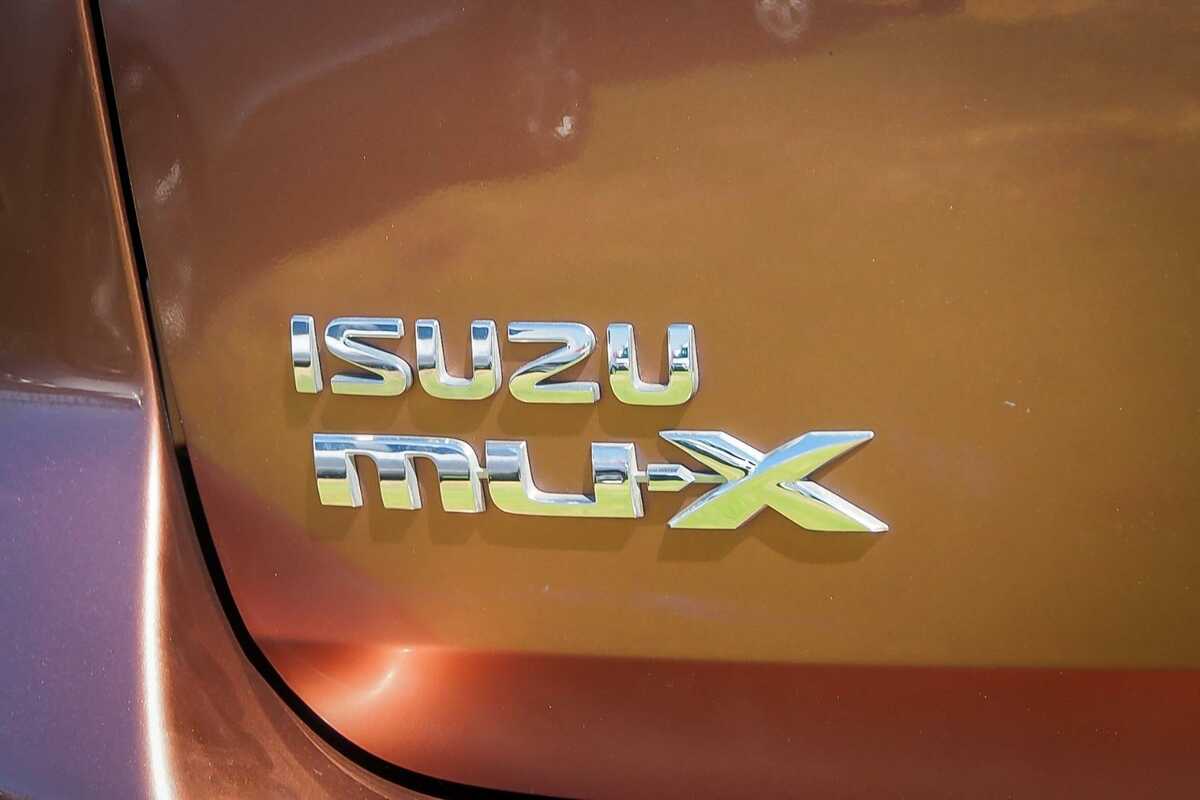 2014 Isuzu MU-X LS-T