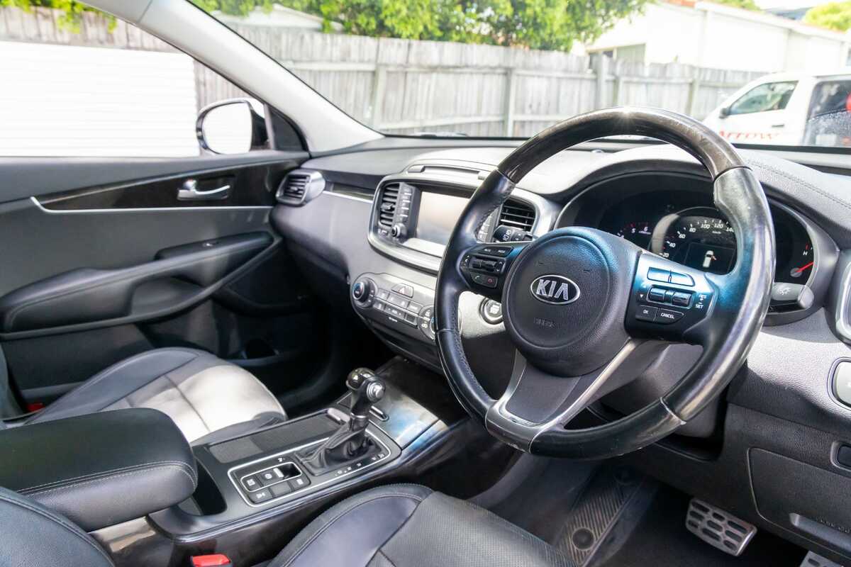 2015 Kia Sorento SLi UM