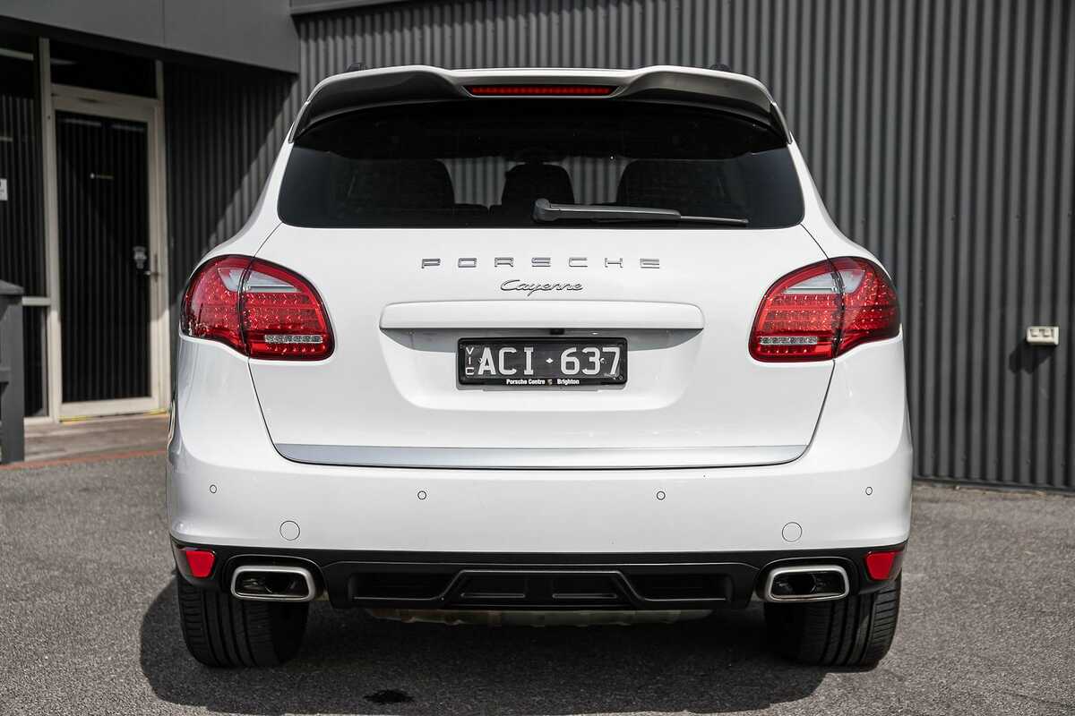 2014 Porsche Cayenne Diesel Platinum Edition 92A