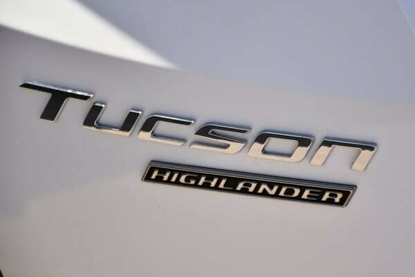2023 Hyundai Tucson Highlander 2WD NX4.V2 MY24