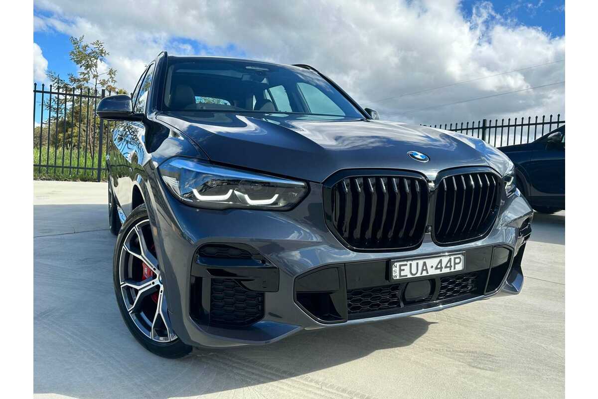 2022 BMW X5 xDrive30d M Sport G05