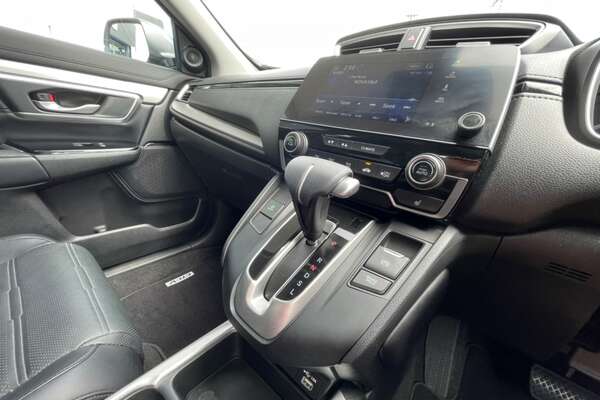2022 Honda CR-V VTi 7 +Luxe RW
