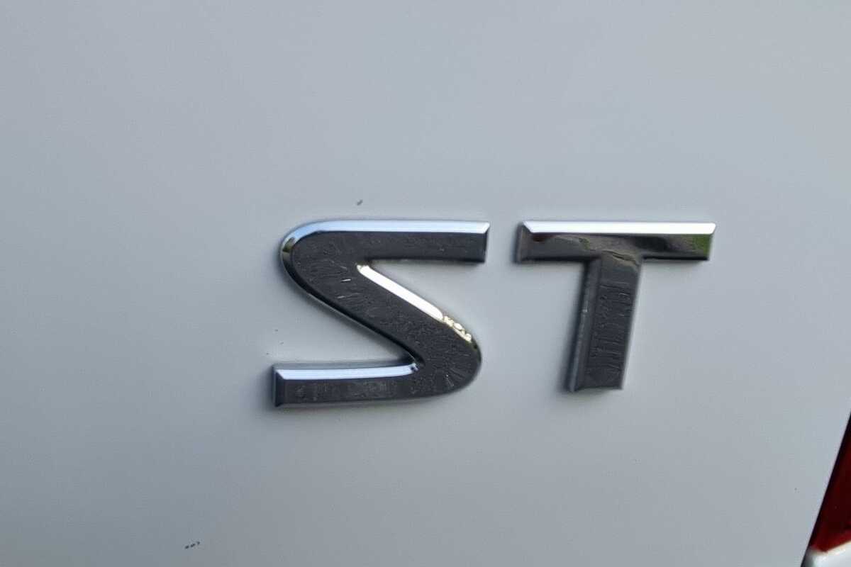 2018 Nissan Navara ST D23 Series 3 4X4