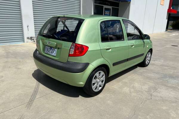 2010 Hyundai Getz S TB