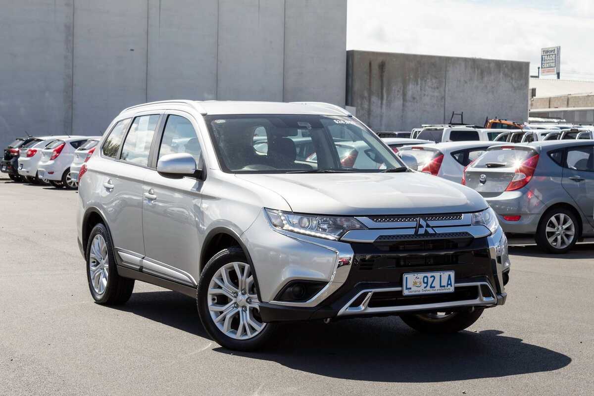 SOLD 2019 Mitsubishi Outlander ES Used SUV Hobart TAS