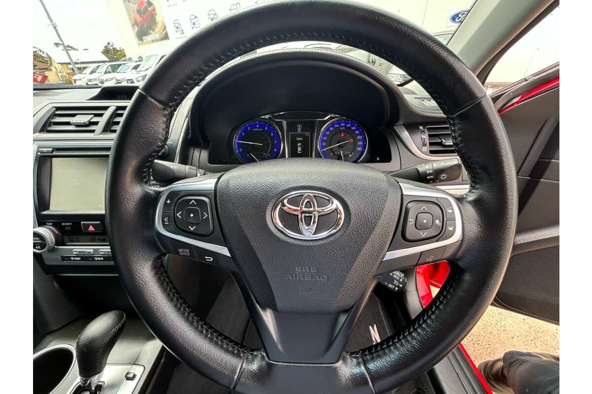 2017 Toyota Camry Atara S ASV50R
