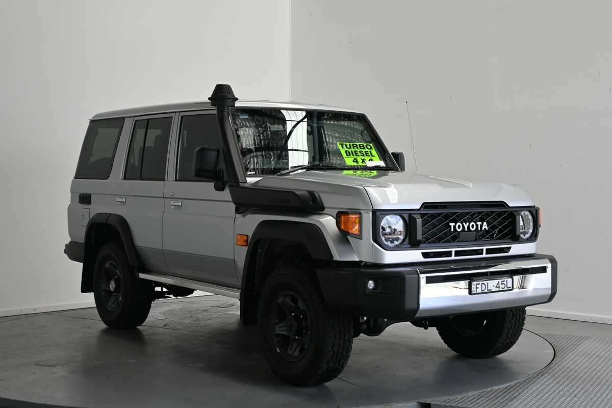 Sold Toyota Landcruiser Lc Military Gxl L Tual Wagon In