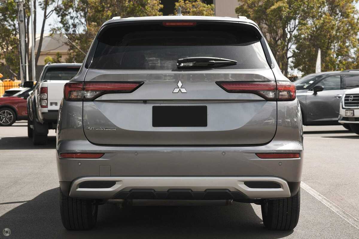 2022 Mitsubishi Outlander LS ZM