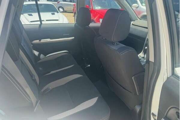 2015 Suzuki Vitara GLX (4WD) LY