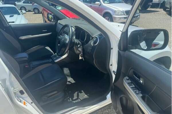 2015 Suzuki Vitara GLX (4WD) LY