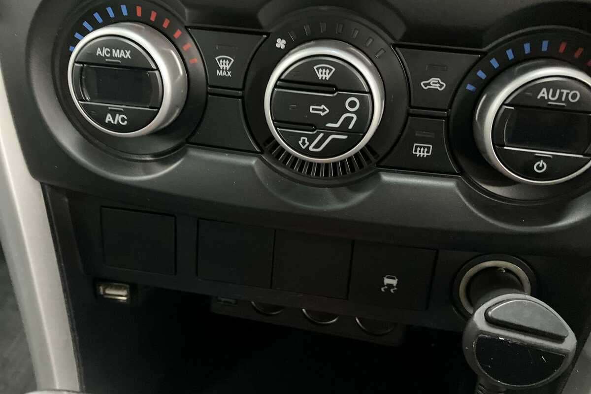 2015 Mazda BT-50 XTR Hi-Rider UR Rear Wheel Drive