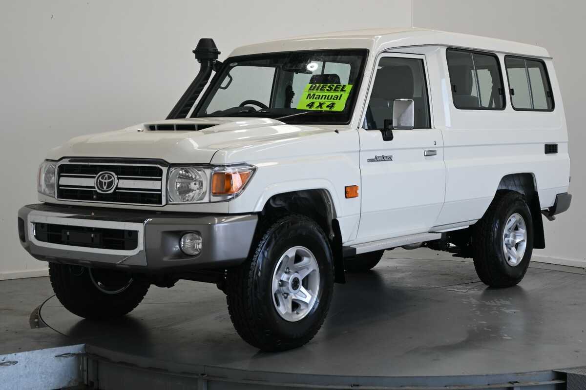 SOLD 2023 Toyota LandCruiser 70 LC Military GXL 4.5L Tual Troop Carrier ...