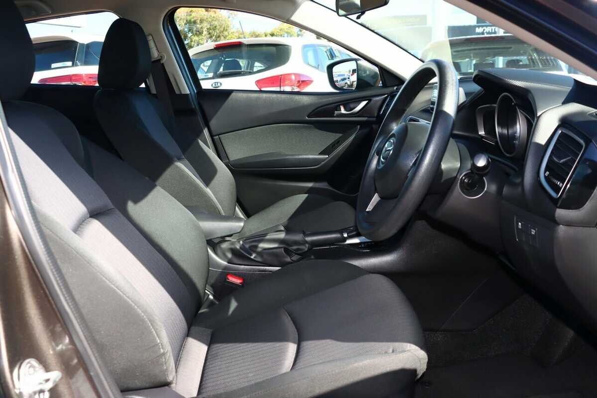 2015 Mazda 3 Neo SKYACTIV-Drive BM5478