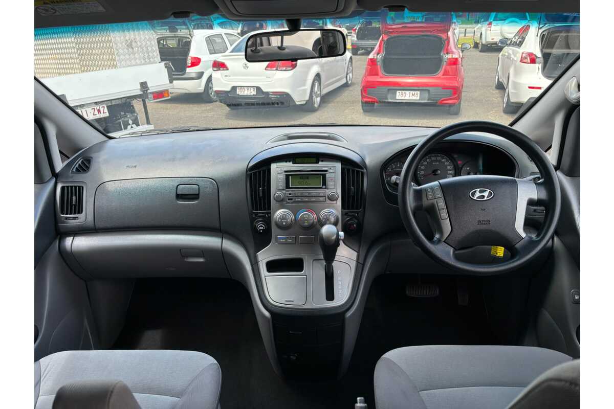 2013 Hyundai iMax TQ-W