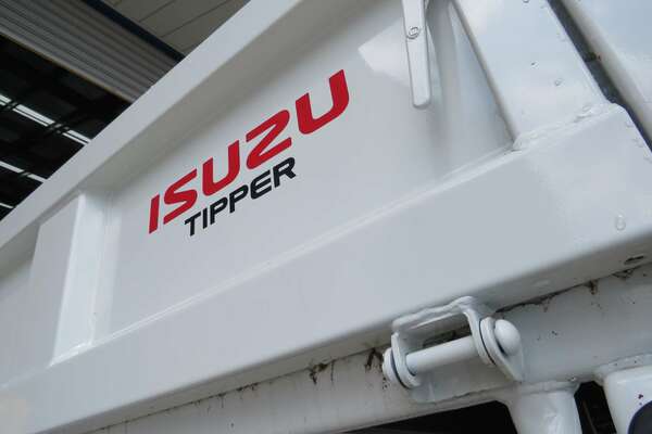 2023 Isuzu N Series NLR 45-150 Tipper