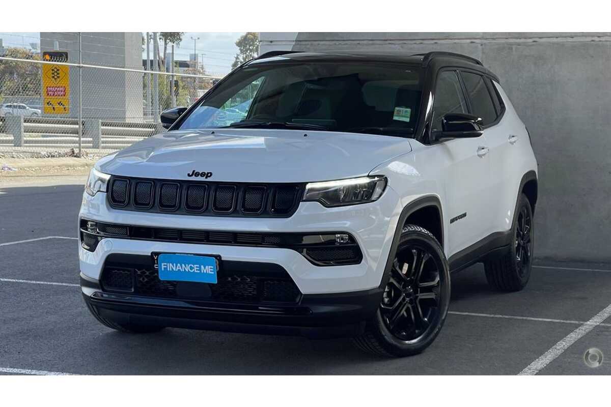 2023 Jeep Compass Night Eagle M6