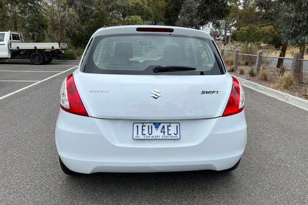 2011 Suzuki Swift GA FZ