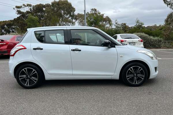 2011 Suzuki Swift GA FZ