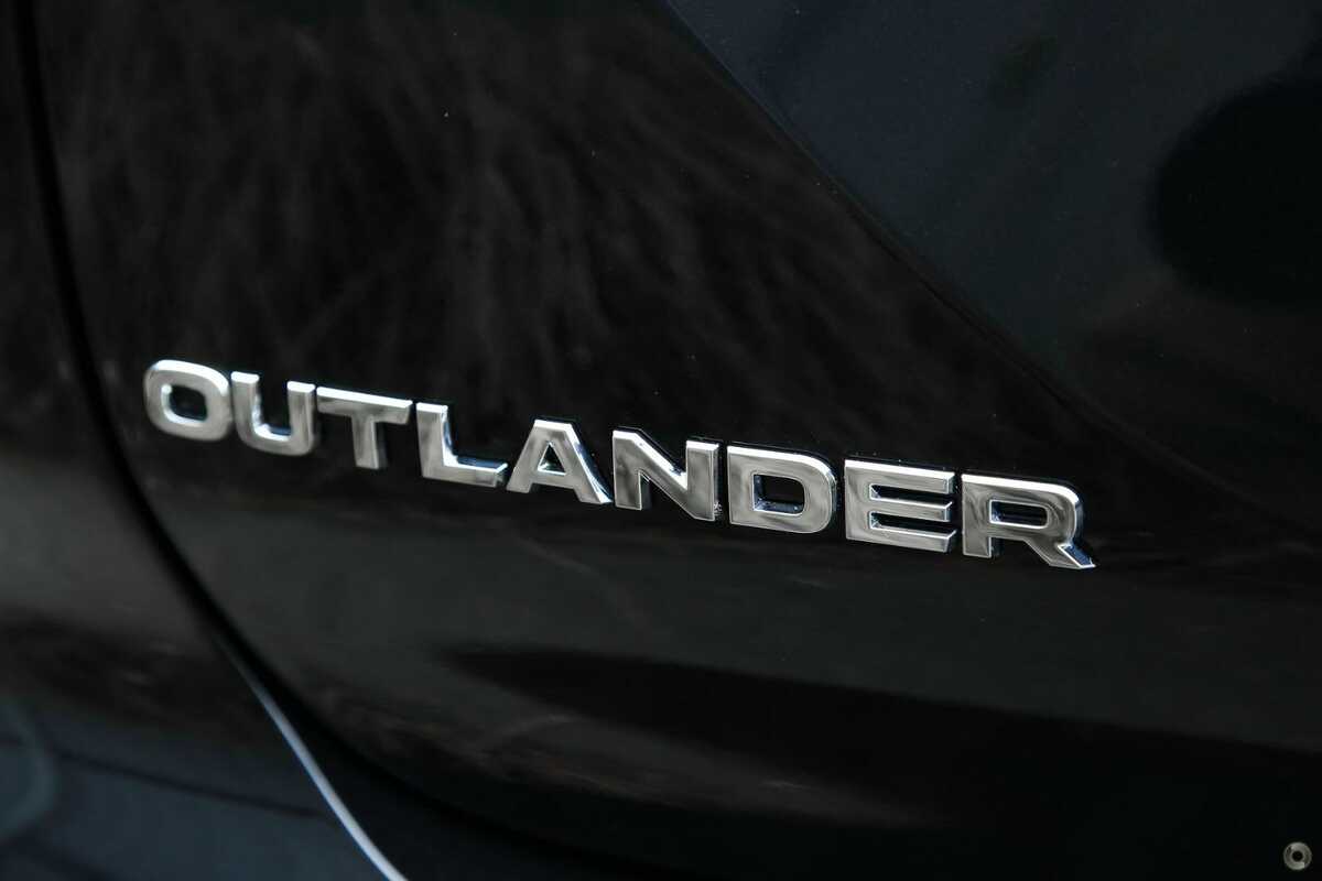 2023 Mitsubishi Outlander Exceed Tourer ZM