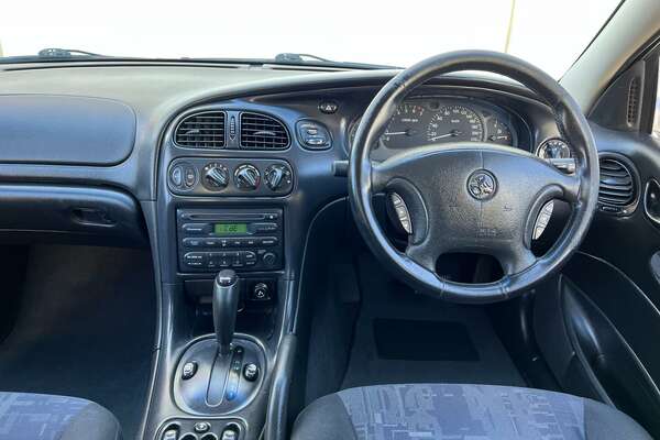 2002 Holden Commodore S VX II