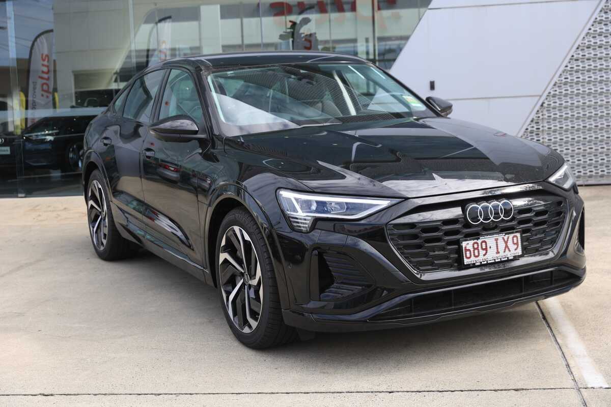 2023 Audi Q8 55 GE