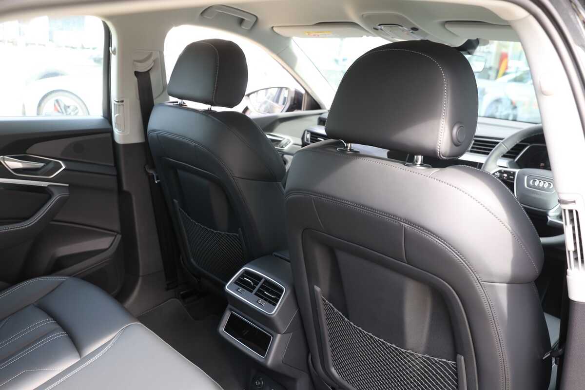 2023 Audi Q8 55 GE