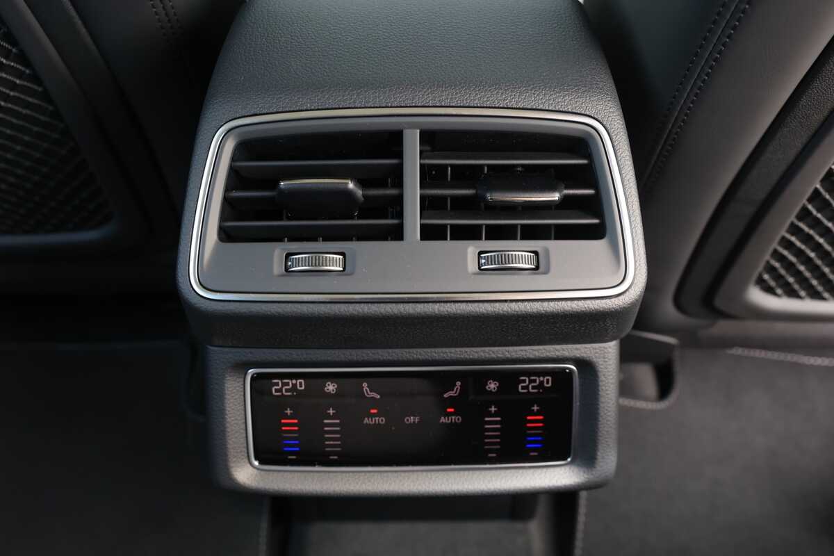 2023 Audi Q8 55 GE