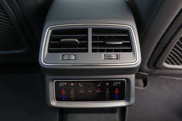 2023 Audi Q8 55 GE