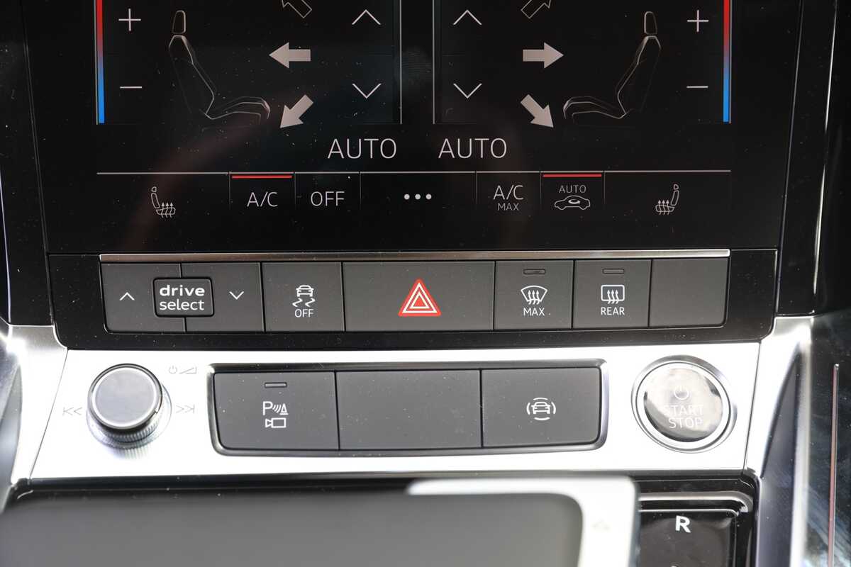 2023 Audi Q8 55 GE