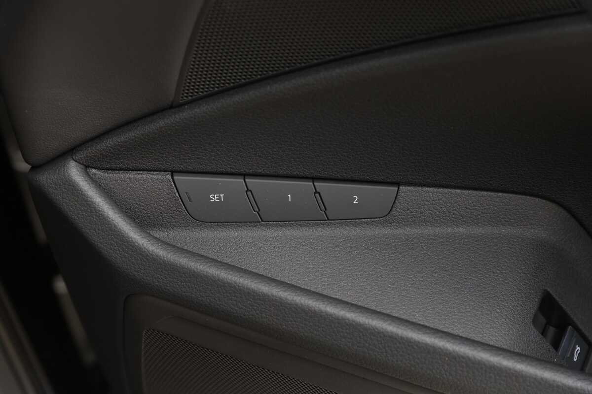 2023 Audi Q8 55 GE