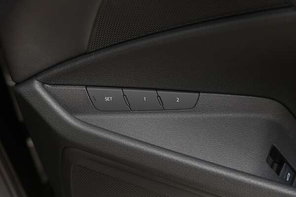 2023 Audi Q8 55 GE