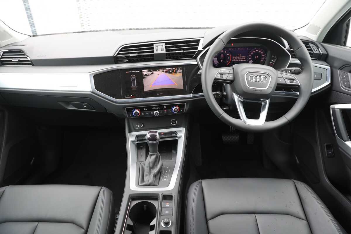 2023 Audi Q3