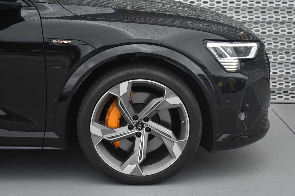 2022 Audi e-tron S GE