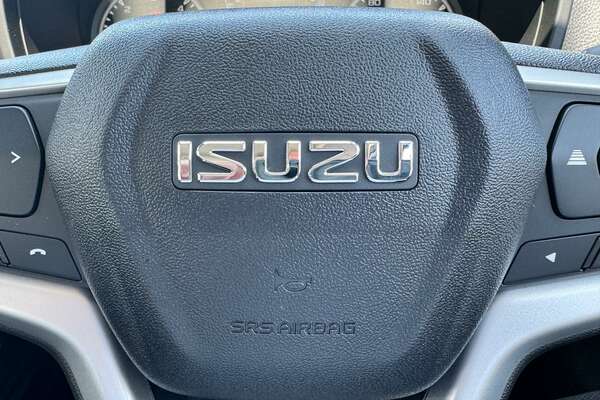 2024 Isuzu D-MAX SX High Ride Rear Wheel Drive