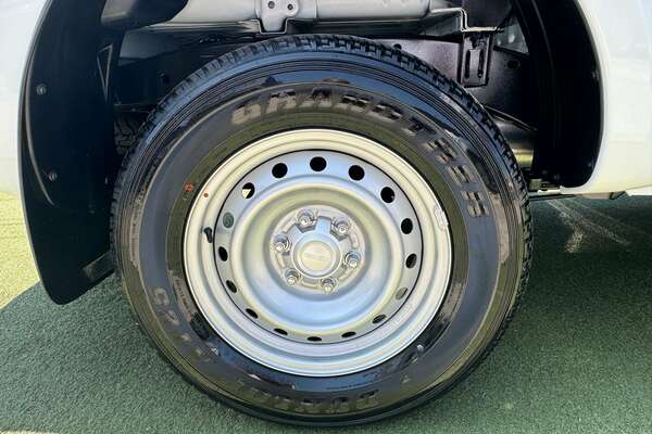 2024 Isuzu D-MAX SX High Ride Rear Wheel Drive