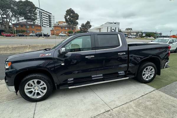 2024 Chevrolet Silverado 1500 LTZ Premium W/Tech Pack T1 4X4