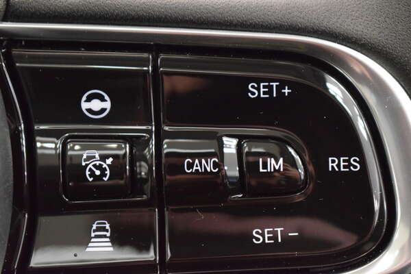 2023 Fiat 500e La Prima
