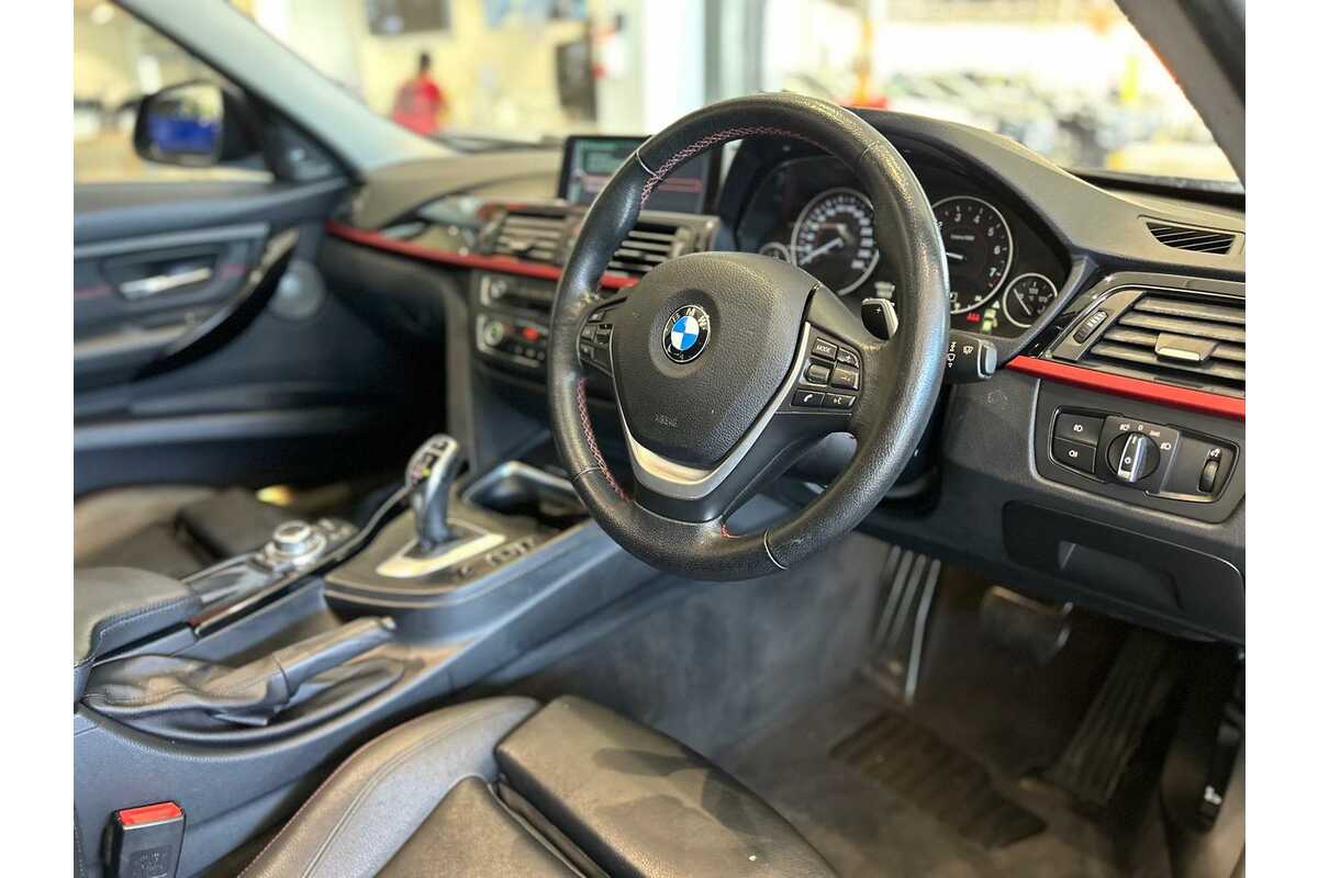 2012 BMW 3 Series 335i F30