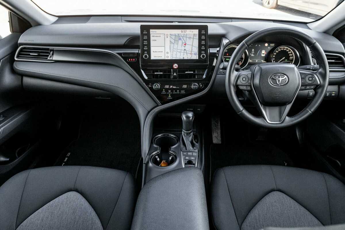 2021 Toyota Camry Ascent Sport Axvh70R