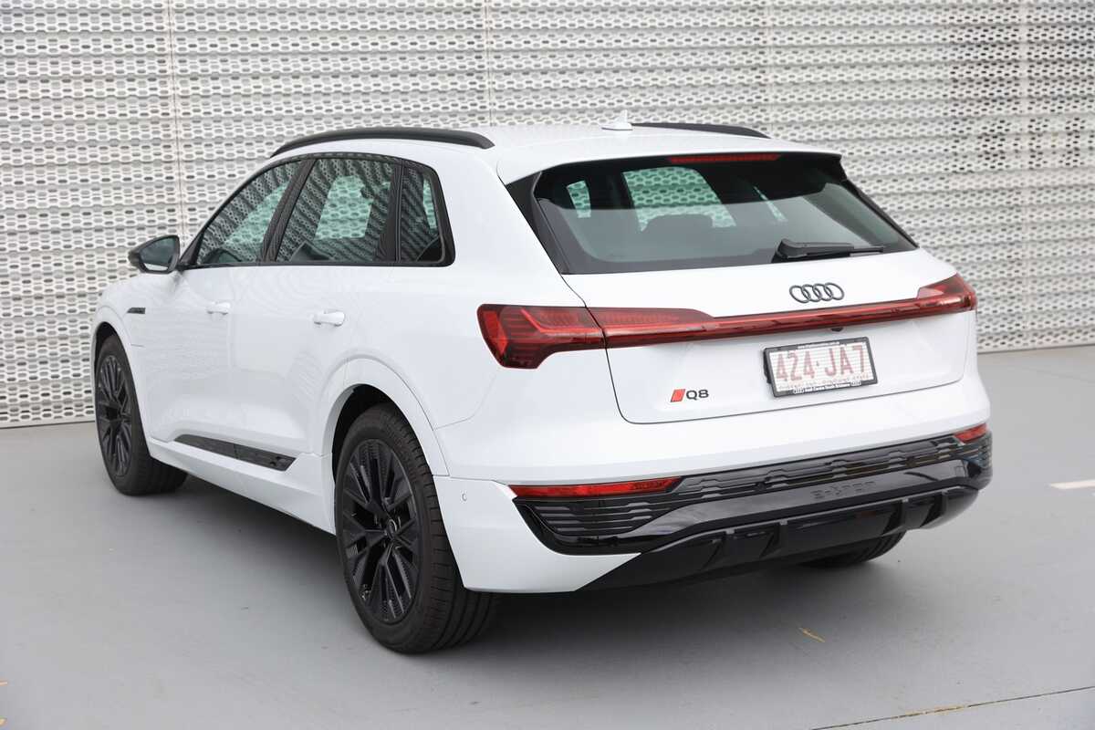 2023 Audi Q8 e-tron 55 Launch Edition GE